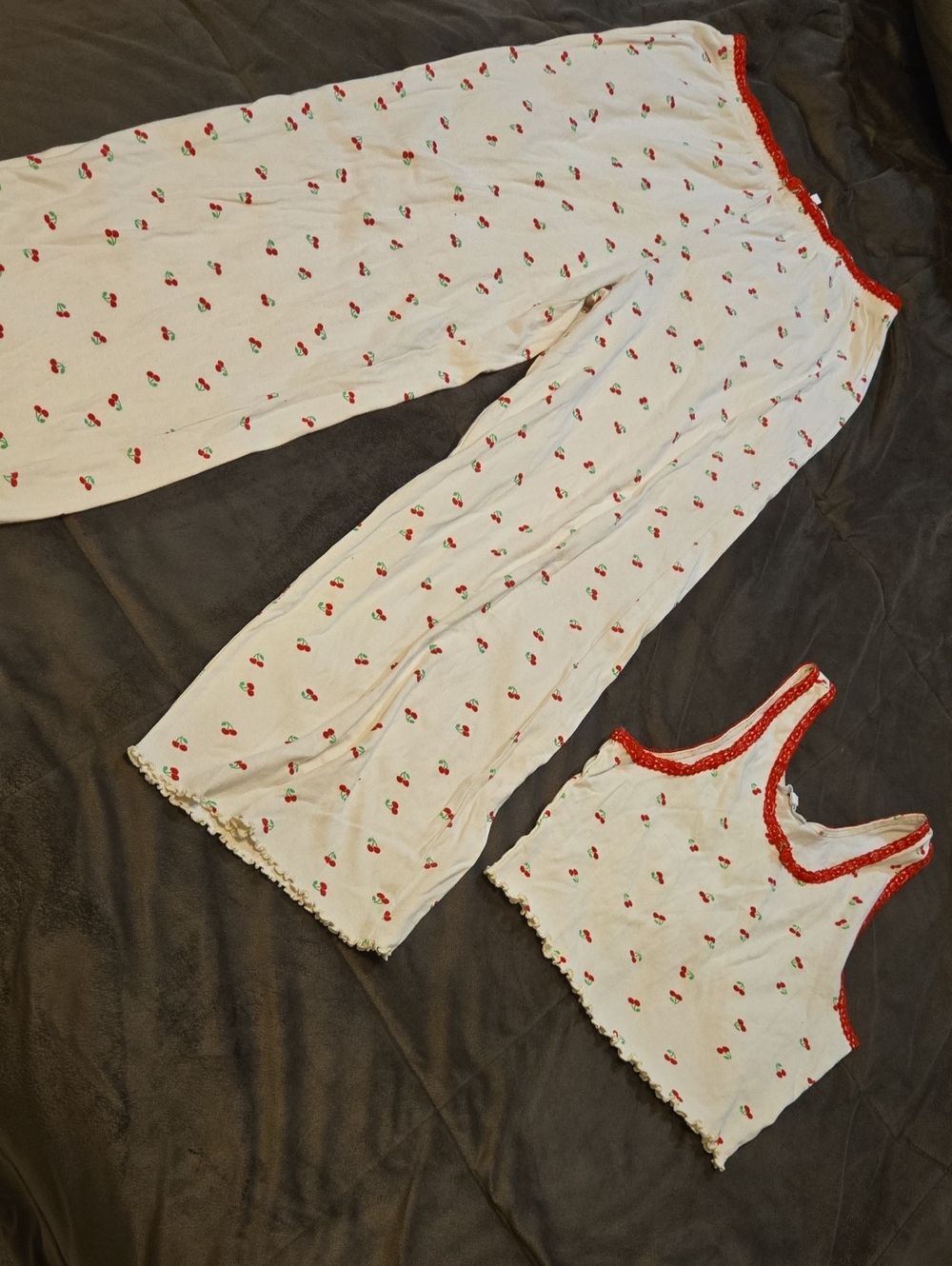 Love And Lazy Days Juniors Large Super Cute Cherry Print Crop Top And Pants Set
